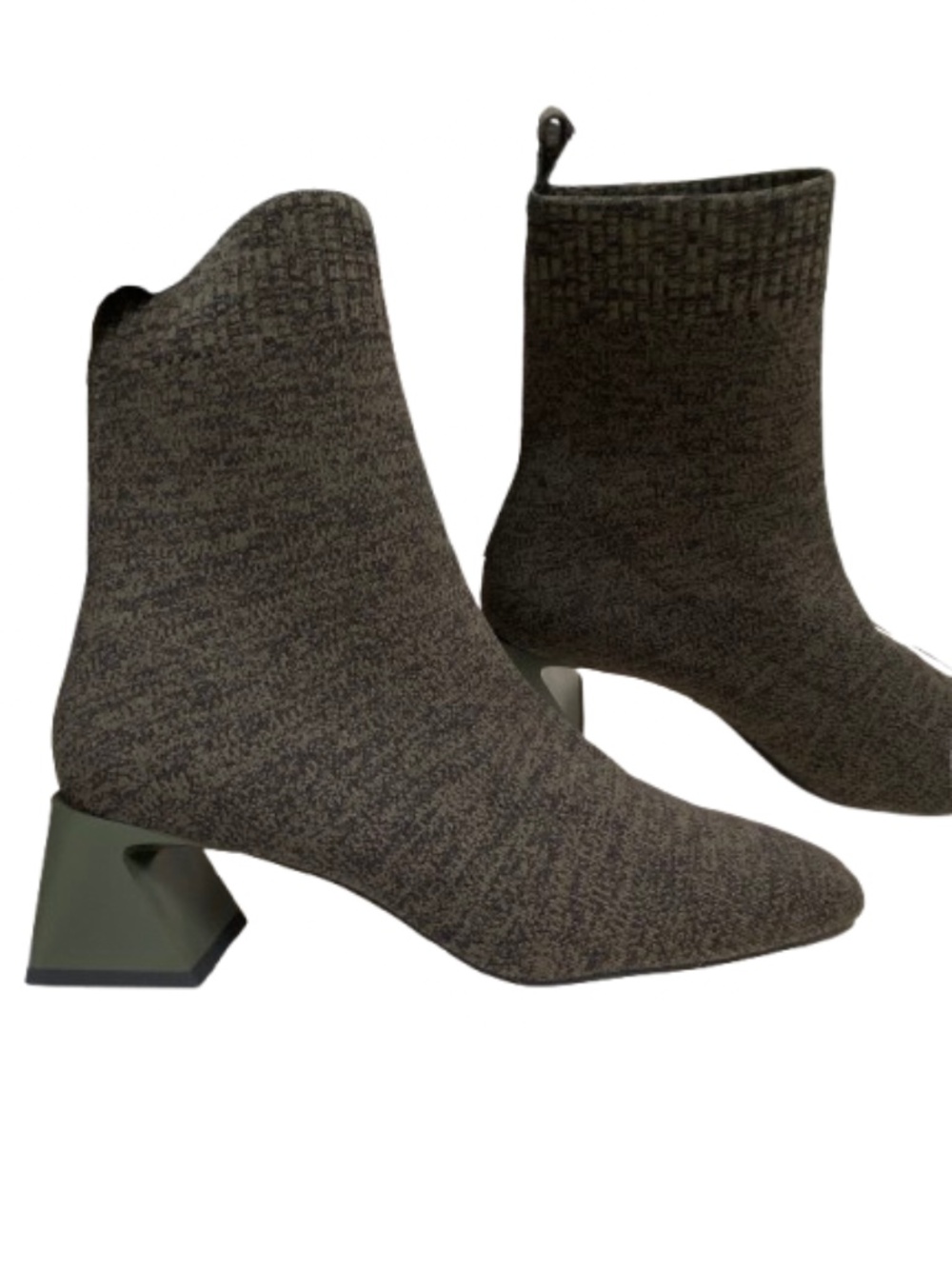 ✨NWOB✨ VIVAIA Regina Pro Square Toe Water-Repellent Knit Block Heel Boots
